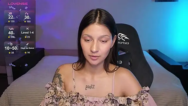 Nikol_Goldysss's cam snapshot