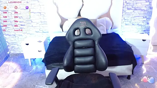 Moonshine_tay's cam snapshot