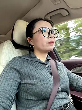 chick-888's cam snapshot