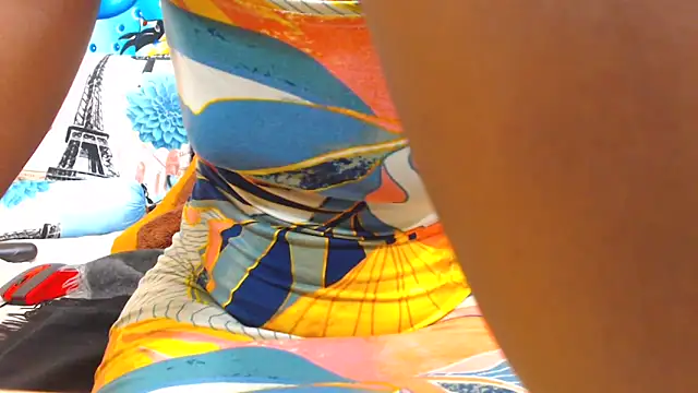 ChocolateClit's cam snapshot