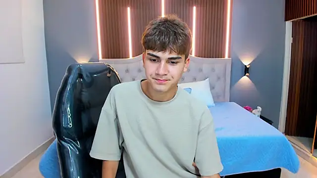 Tommy18__ live sex cam