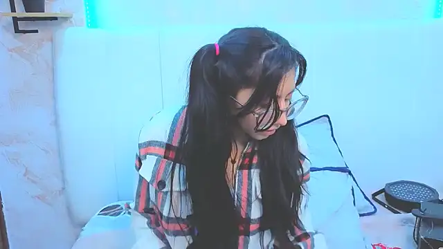 VioletxBloom's cam snapshot