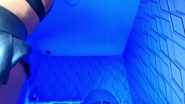 NicolleTaylor's cam snapshot