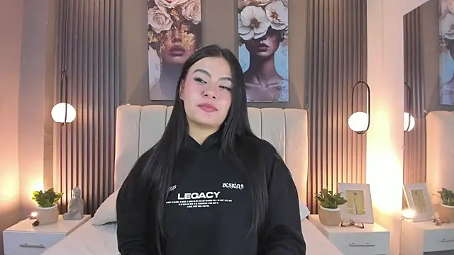 GiannaColling1's cam snapshot