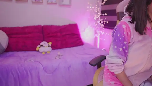 Lana_Dreams_'s cam snapshot