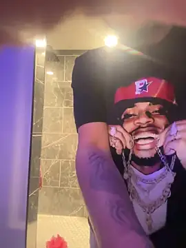 SEXXIBLONDIEE's cam snapshot