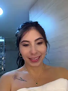 Ashley-Whitee's cam snapshot