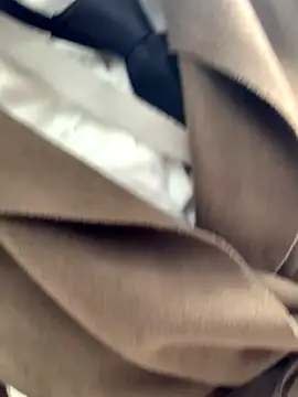 zhizhinaigai's cam snapshot