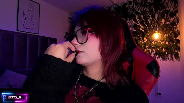 Kitty_Gang's cam snapshot