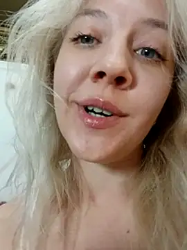 HeronDenni's cam snapshot