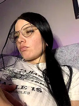 Naomii2's cam snapshot