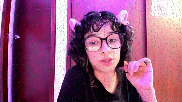 _Lunnaa_'s cam snapshot