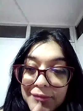 scarlet_owen69's web cam