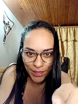 QueenBDSM's cam snapshot