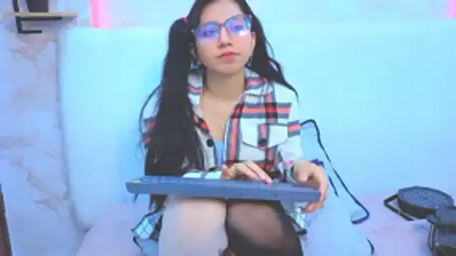 VioletxBloom's cam snapshot