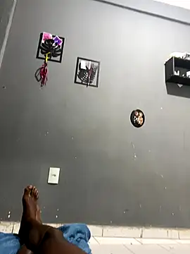 Negro_Wakanda_Boy live sex cam