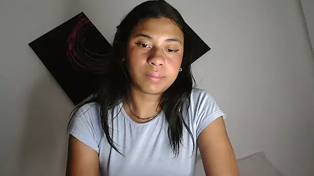 dark_enchantress_'s cam snapshot