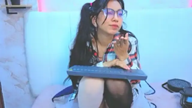 VioletxBloom's cam snapshot