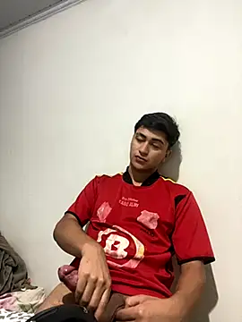 Tavinho067 live sex cam