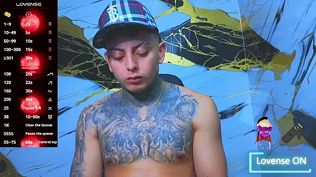 Kevin22_222 live sex cam