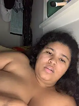 KittyLoroi live sex cam