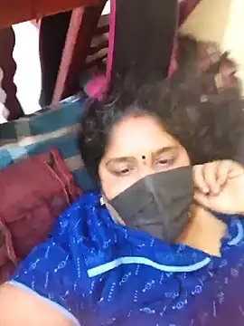 Villageanuty's cam snapshot