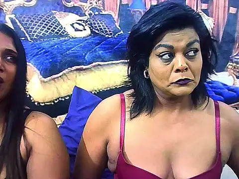 IndianSexyLady4u's cam snapshot