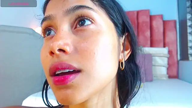 Milaa_Star_'s cam snapshot