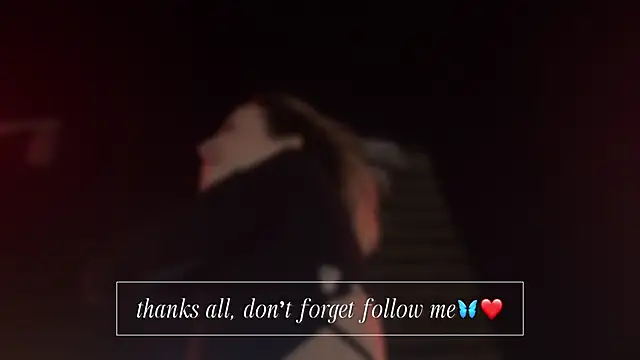 EmelyBenz's cam snapshot