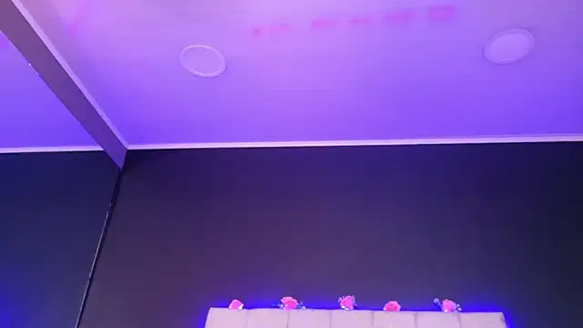 MariamLaraa's cam snapshot