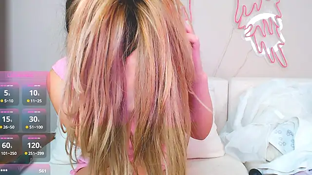 -_Ruya_-'s cam snapshot