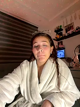 crystal_bunny7's cam snapshot