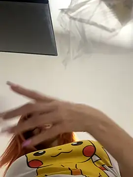 AmeliaRossi_'s cam snapshot