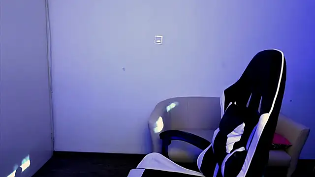 ShyHotNerd's cam snapshot