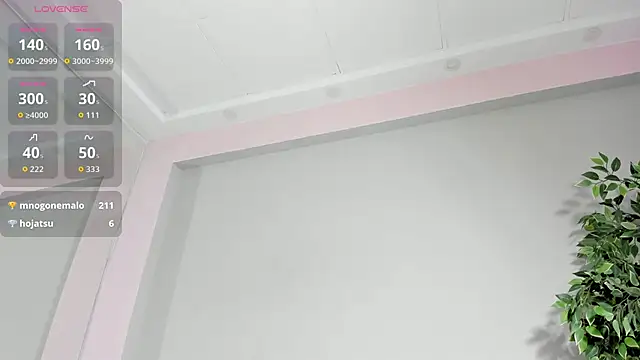 MayaHellen's cam snapshot