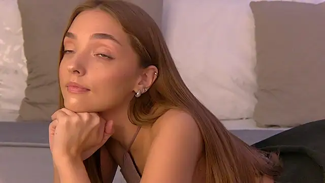 VirginieCruz's cam snapshot