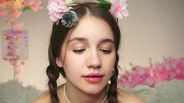 AmiLewis live sex cam