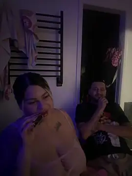 SEXXIBLONDIEE's cam snapshot