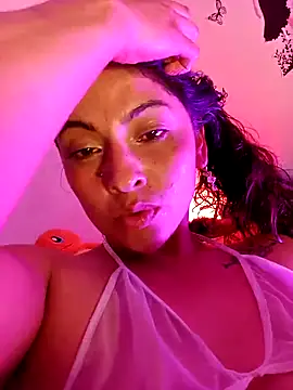 Fox_Roxxan's cam snapshot