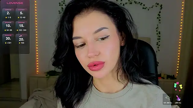 poison__ivy's cam snapshot