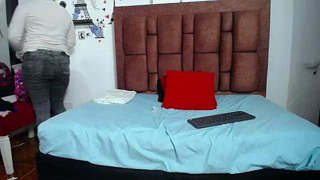 vauroraper's cam snapshot