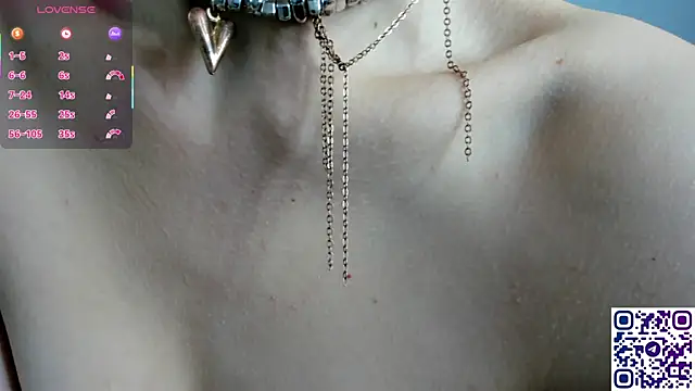 Ice_Strawberry's cam snapshot