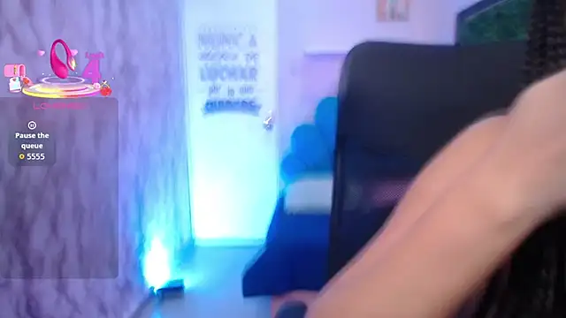 valeria_martinez19's cam snapshot