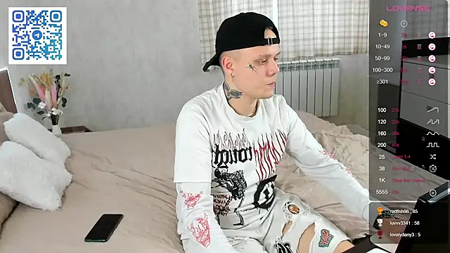 MettBliss's cam snapshot