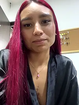 ximena_vasquez8's cam snapshot