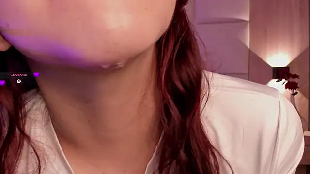 emma_fhox's cam snapshot