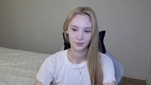 Layla001's cam snapshot