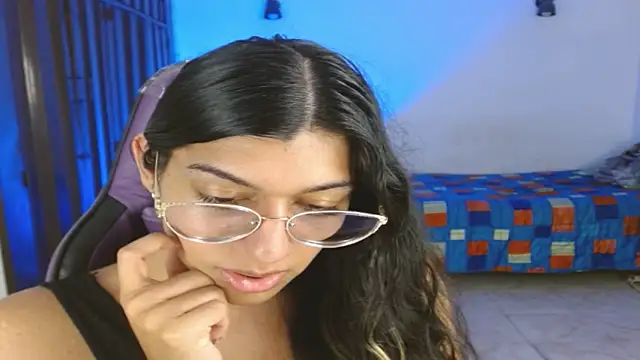 engielphoenis14 live sex cam