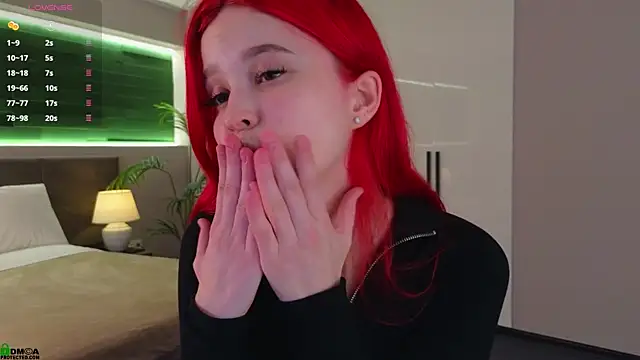 Rina_Red's cam snapshot