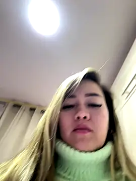 Danielavegax live sex cam